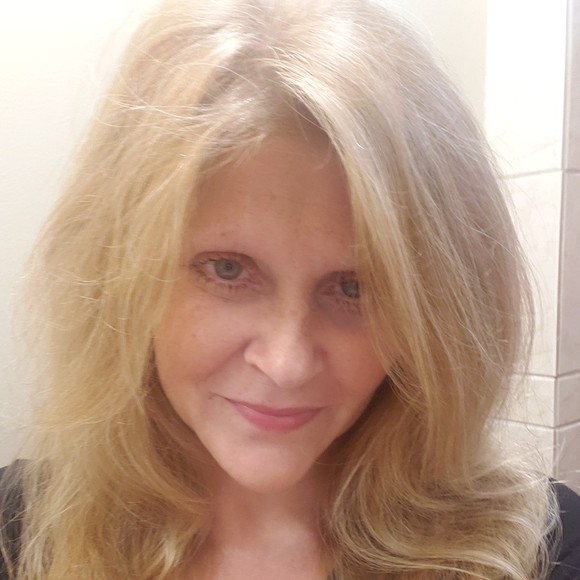 Meet your Posher, Tammy - Picture 1 of 1